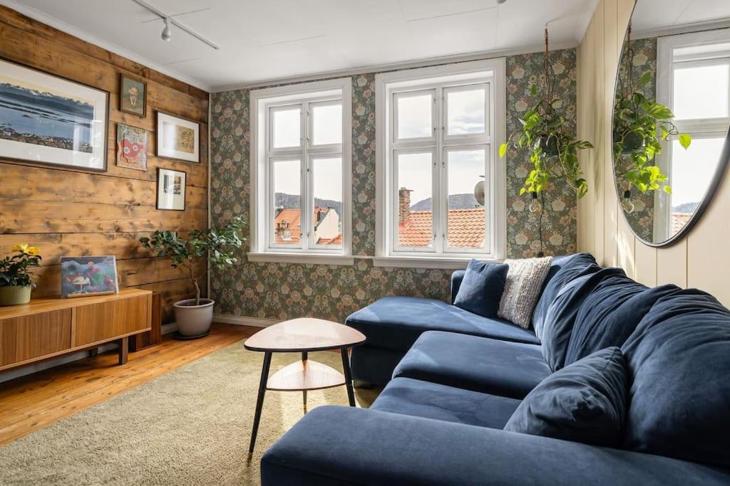 Vila Det Lille Rode Huset Ved Floibanen Bergen Exteriér fotografie