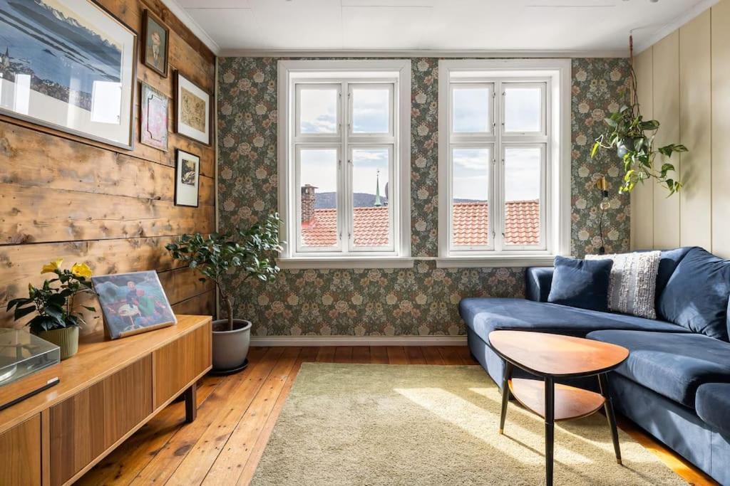 Vila Det Lille Rode Huset Ved Floibanen Bergen Exteriér fotografie